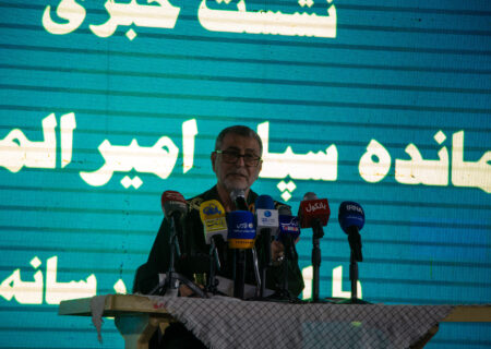 گزارش تصویری نشست خبری فرمانده سپاه امیرالمومنین استان ایلام در ایام اربعین ۱۴۰۴